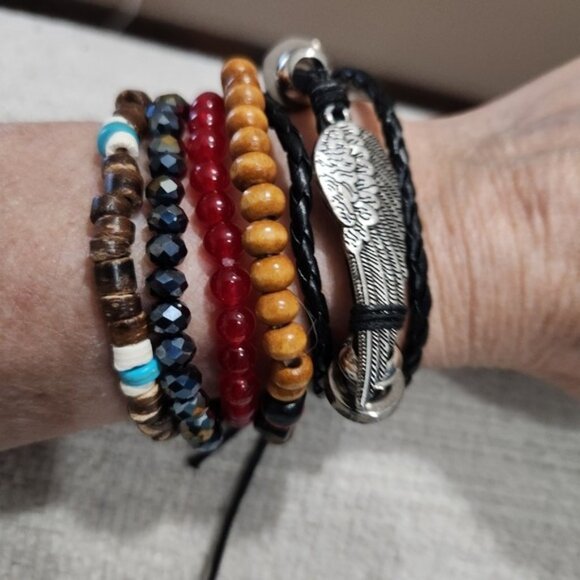 Nwot Womens Multicolor Beaded Bracelet Set - Picture 1 of 3